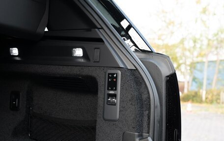 Land Rover Range Rover IV рестайлинг, 2025 год, 28 490 000 рублей, 11 фотография