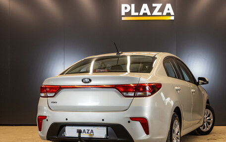 KIA Rio IV, 2018 год, 1 099 000 рублей, 3 фотография