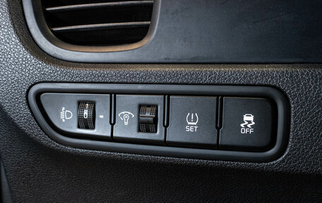 KIA Rio IV, 2018 год, 1 099 000 рублей, 10 фотография