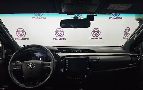Toyota Hilux VIII, 2021 год, 5 250 000 рублей, 17 фотография