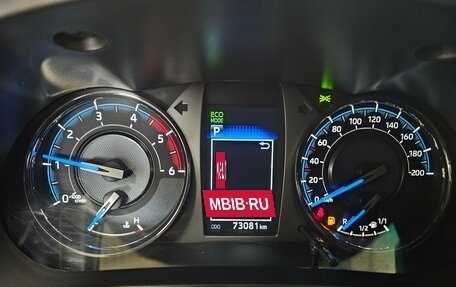 Toyota Hilux VIII, 2021 год, 5 250 000 рублей, 20 фотография