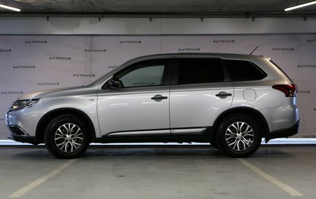 Mitsubishi Outlander III рестайлинг 3, 2015 год, 1 430 000 рублей, 4 фотография