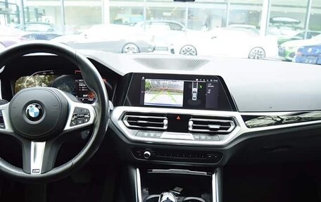 BMW 3 серия, 2021 год, 2 400 000 рублей, 6 фотография