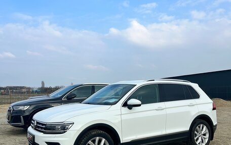 Volkswagen Tiguan II, 2017 год, 2 465 000 рублей, 6 фотография