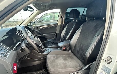 Volkswagen Tiguan II, 2017 год, 2 465 000 рублей, 2 фотография