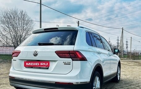 Volkswagen Tiguan II, 2017 год, 2 465 000 рублей, 5 фотография