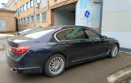 BMW 7 серия, 2017 год, 3 300 000 рублей, 4 фотография