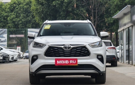 Toyota Highlander, 2026 год, 5 200 000 рублей, 2 фотография