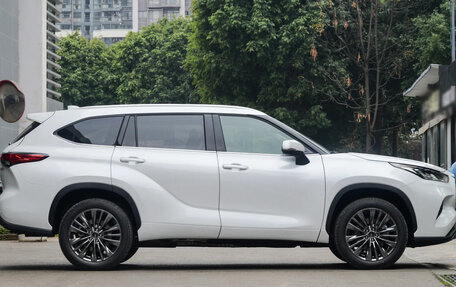 Toyota Highlander, 2026 год, 5 200 000 рублей, 5 фотография