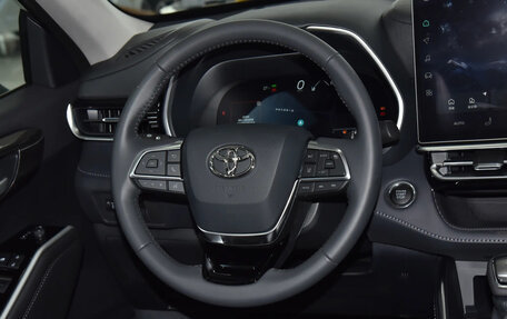 Toyota Highlander, 2026 год, 5 200 000 рублей, 11 фотография