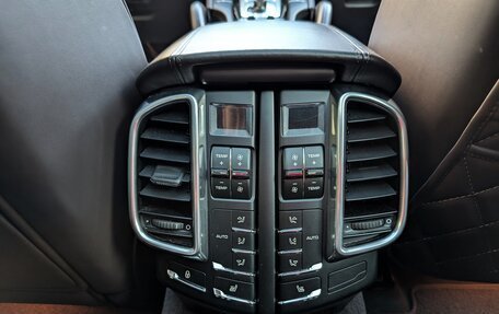 Porsche Cayenne III, 2013 год, 3 250 000 рублей, 10 фотография