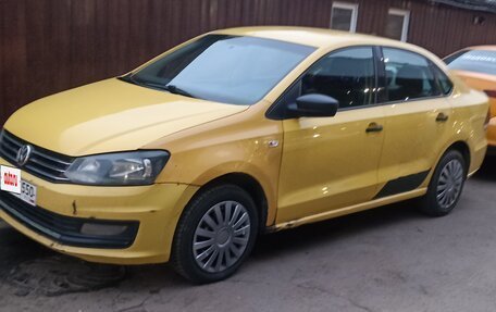 Volkswagen Polo VI (EU Market), 2018 год, 430 000 рублей, 4 фотография
