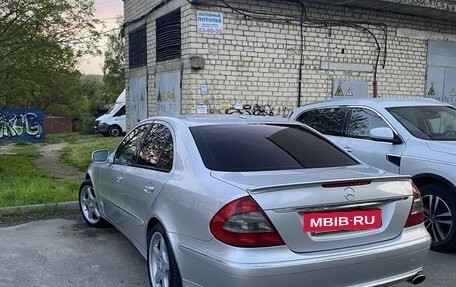 Mercedes-Benz E-Класс, 2006 год, 1 050 000 рублей, 9 фотография