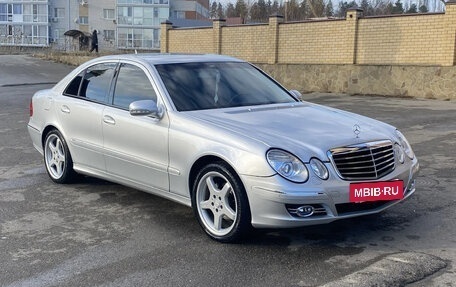 Mercedes-Benz E-Класс, 2006 год, 1 050 000 рублей, 14 фотография