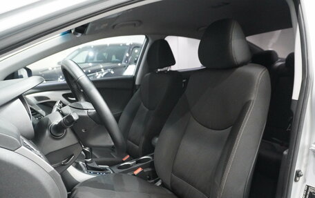 Hyundai Elantra V, 2015 год, 1 370 000 рублей, 8 фотография