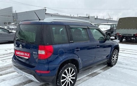 Skoda Yeti I рестайлинг, 2015 год, 990 000 рублей, 2 фотография