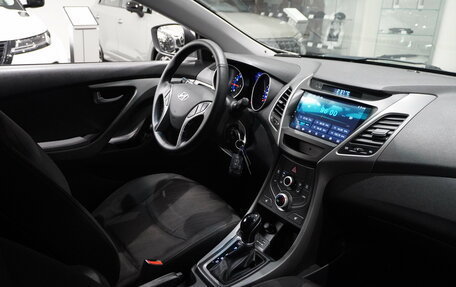 Hyundai Elantra V, 2015 год, 1 370 000 рублей, 11 фотография