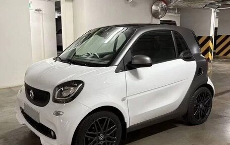 Smart Fortwo III, 2018 год, 1 500 000 рублей, 1 фотография