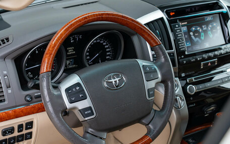 Toyota Land Cruiser 200, 2013 год, 3 890 000 рублей, 15 фотография