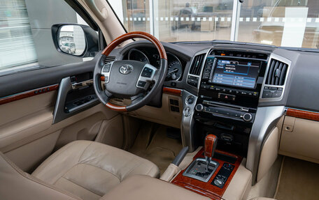 Toyota Land Cruiser 200, 2013 год, 3 890 000 рублей, 14 фотография