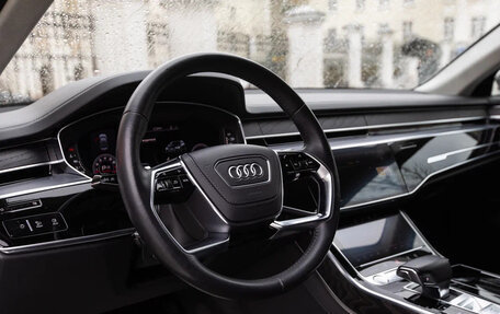 Audi A8, 2018 год, 3 950 000 рублей, 7 фотография