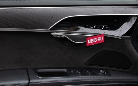 Audi A8, 2018 год, 3 950 000 рублей, 9 фотография