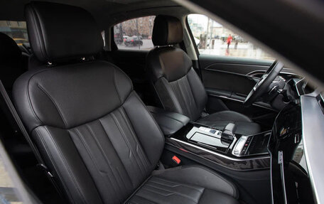 Audi A8, 2018 год, 3 950 000 рублей, 13 фотография