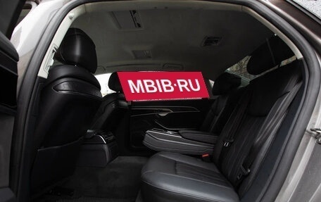 Audi A8, 2018 год, 3 950 000 рублей, 24 фотография