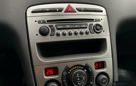 Peugeot 408 I рестайлинг, 2018 год, 749 000 рублей, 7 фотография