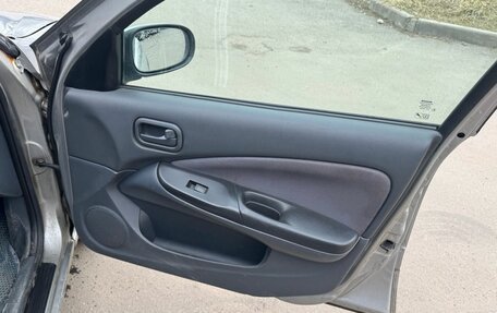 Nissan Almera, 2004 год, 209 000 рублей, 12 фотография