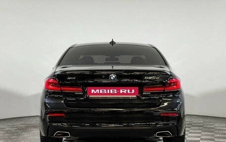 BMW 5 серия, 2020 год, 3 797 000 рублей, 4 фотография