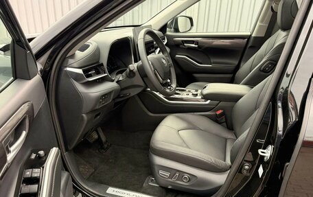 Toyota Highlander, 2026 год, 5 750 000 рублей, 16 фотография