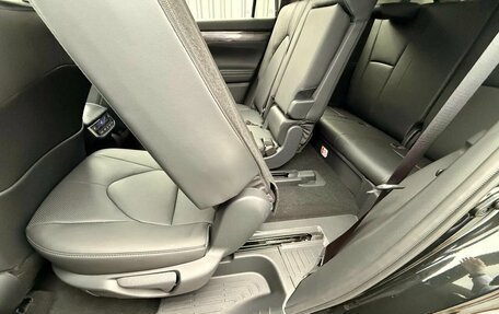 Toyota Highlander, 2026 год, 5 750 000 рублей, 21 фотография