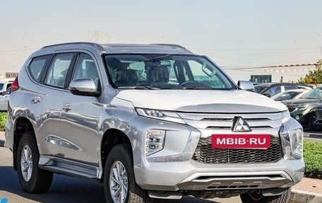 Mitsubishi Pajero Sport III рестайлинг, 2024 год, 3 400 000 рублей, 3 фотография