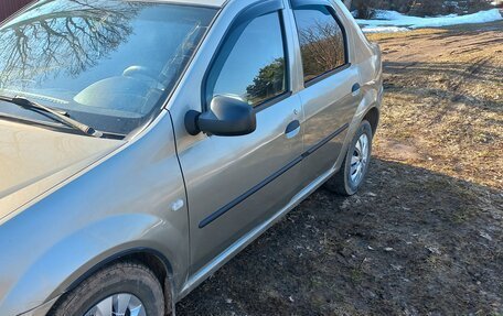 Renault Logan I, 2010 год, 300 000 рублей, 10 фотография