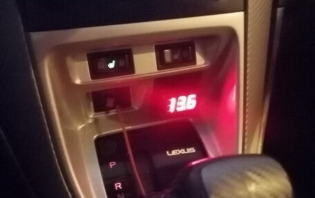 Lexus RX IV рестайлинг, 2000 год, 839 000 рублей, 10 фотография