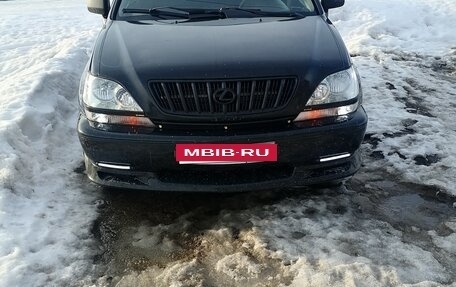 Lexus RX IV рестайлинг, 2000 год, 839 000 рублей, 8 фотография