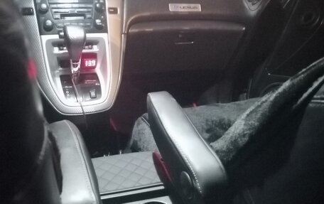 Lexus RX IV рестайлинг, 2000 год, 839 000 рублей, 13 фотография