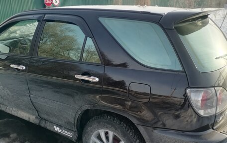 Lexus RX IV рестайлинг, 2000 год, 839 000 рублей, 30 фотография