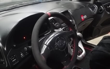 Lexus RX IV рестайлинг, 2000 год, 839 000 рублей, 32 фотография