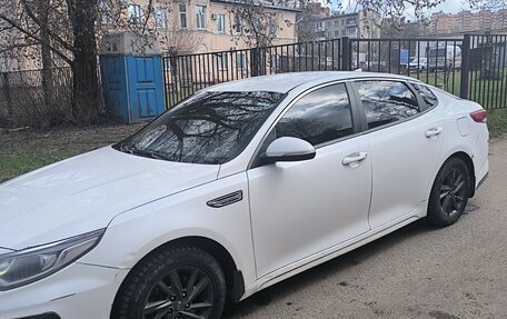 KIA Optima IV, 2018 год, 1 250 000 рублей, 5 фотография