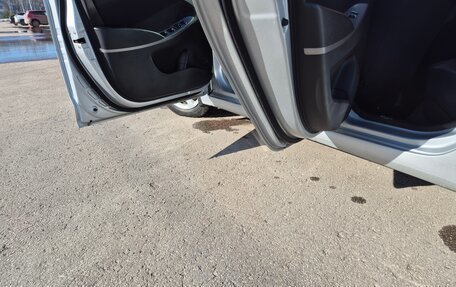 Hyundai Solaris II рестайлинг, 2014 год, 920 000 рублей, 15 фотография