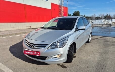 Hyundai Solaris II рестайлинг, 2014 год, 920 000 рублей, 3 фотография