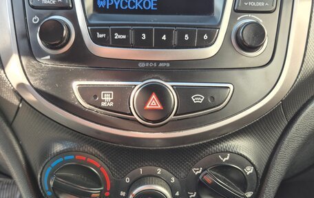 Hyundai Solaris II рестайлинг, 2014 год, 920 000 рублей, 17 фотография