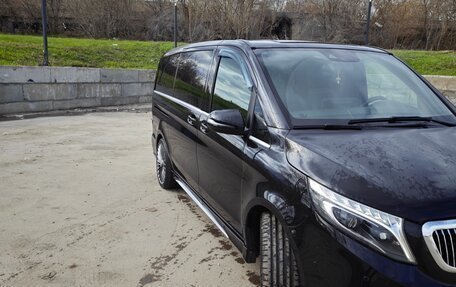 Mercedes-Benz V-Класс, 2018 год, 3 800 000 рублей, 5 фотография