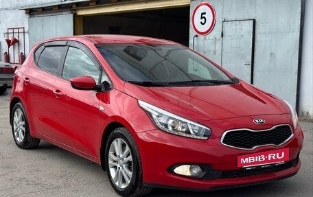KIA cee'd III, 2013 год, 985 000 рублей, 2 фотография