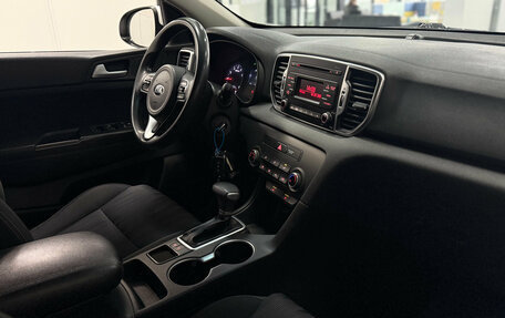 KIA Sportage IV рестайлинг, 2018 год, 1 930 000 рублей, 16 фотография