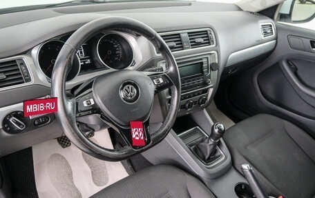 Volkswagen Jetta VI, 2017 год, 1 399 000 рублей, 9 фотография