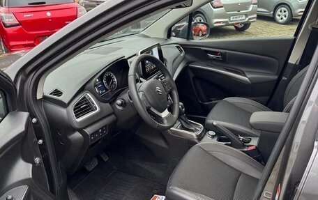 Suzuki SX4, 2023 год, 2 300 000 рублей, 10 фотография