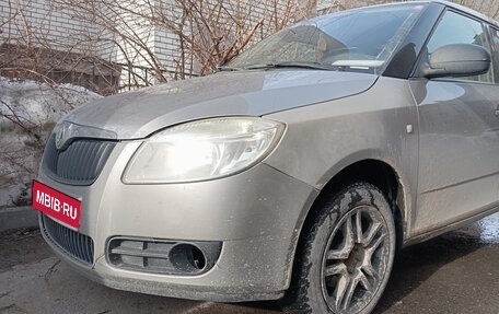 Skoda Fabia II, 2008 год, 275 000 рублей, 1 фотография